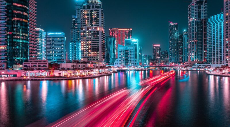 Dubai after Dark: Exploring the City's Vibrant Night Scene